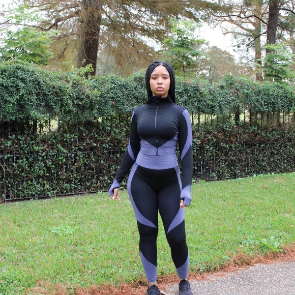 🦋 Work It Out 3 Piece Set - Picture 2 of 10